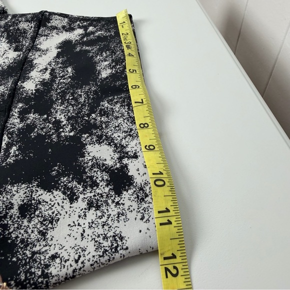 Lululemon Wunder Under Hi Rise Leggings Black White Speckle Size 6 - Picture 8 of 8